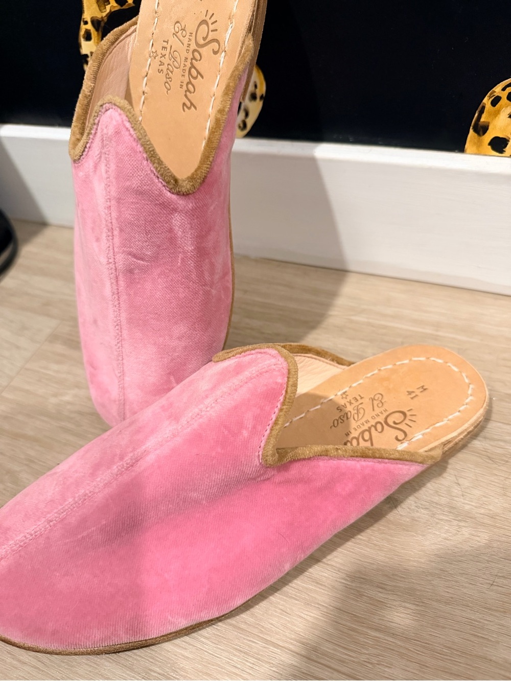 Sabah Pink Slip-On Mule baba rose size 8.5